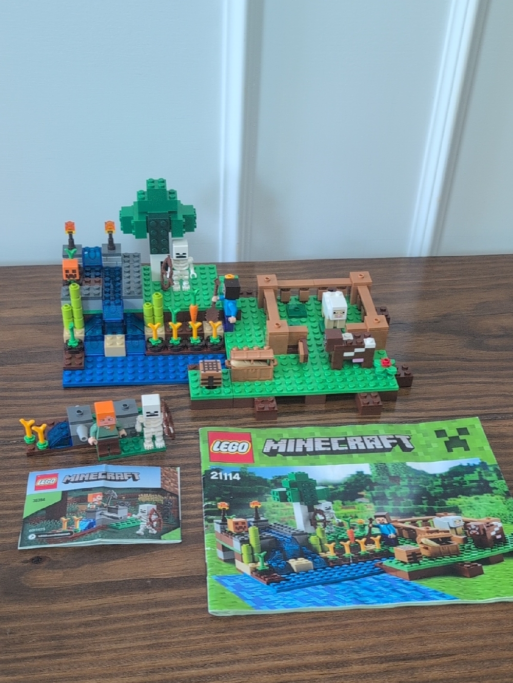 LEGO: Minecraft: 21114 & 30394: The Farm/The Skeleton Defense polybag
